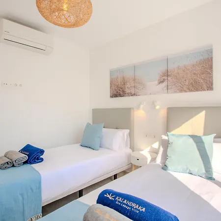 Villa Kalandraka Close To Marina, Sea Views, Ac, Heated Pool Playa Blanca (Lanzarote)