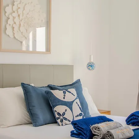 Villa Kalandraka Close To Marina, Sea Views, Ac, Heated Pool Playa Blanca (Lanzarote)