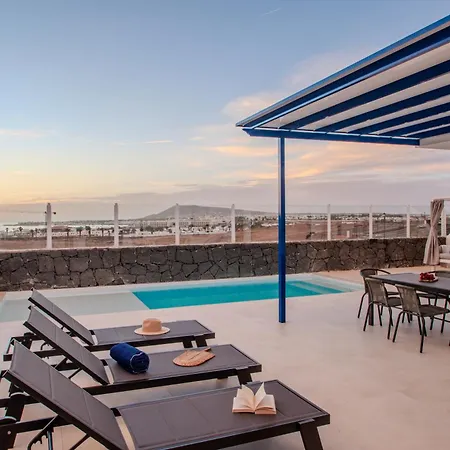 Villa Kalandraka Close To Marina, Sea Views, Ac, Heated Pool *