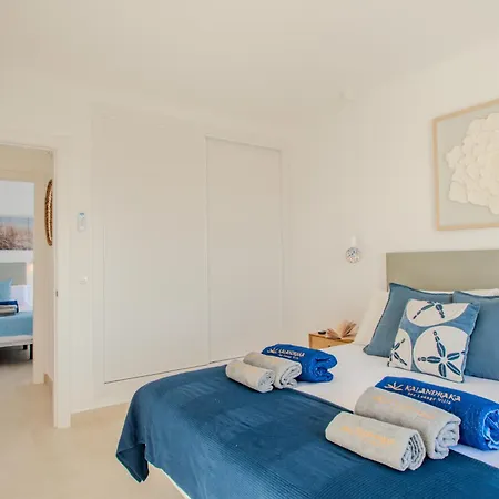 Kalandraka Close To Marina, Sea Views, Ac, Heated Pool *